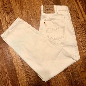 Vintage Levi’s 550 Relaxed Waist Tapered Leg Denim